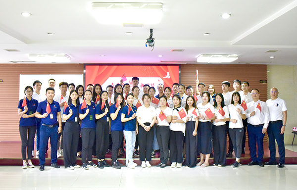 憶黨史向黨學(xué)習(xí)知識競賽主題活動(dòng)